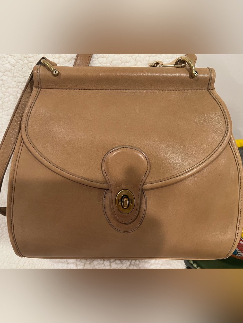 Coach Logan 9907 Style CamelLeather Vintage Bag